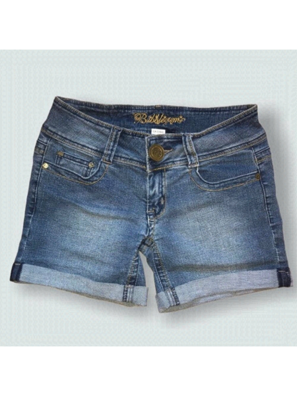 Y2K Vintage Vibes Bubblegum Cuffed Denim Shorts Casual Summer Festival Ready
